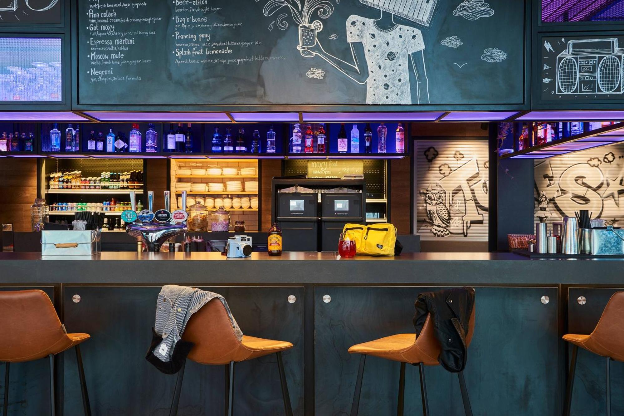 Hotel Moxy Birmingham Nec à Bickenhill Extérieur photo